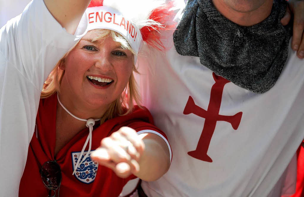 Frankreich und England trennen sich nach mauem Spiel 1:1.