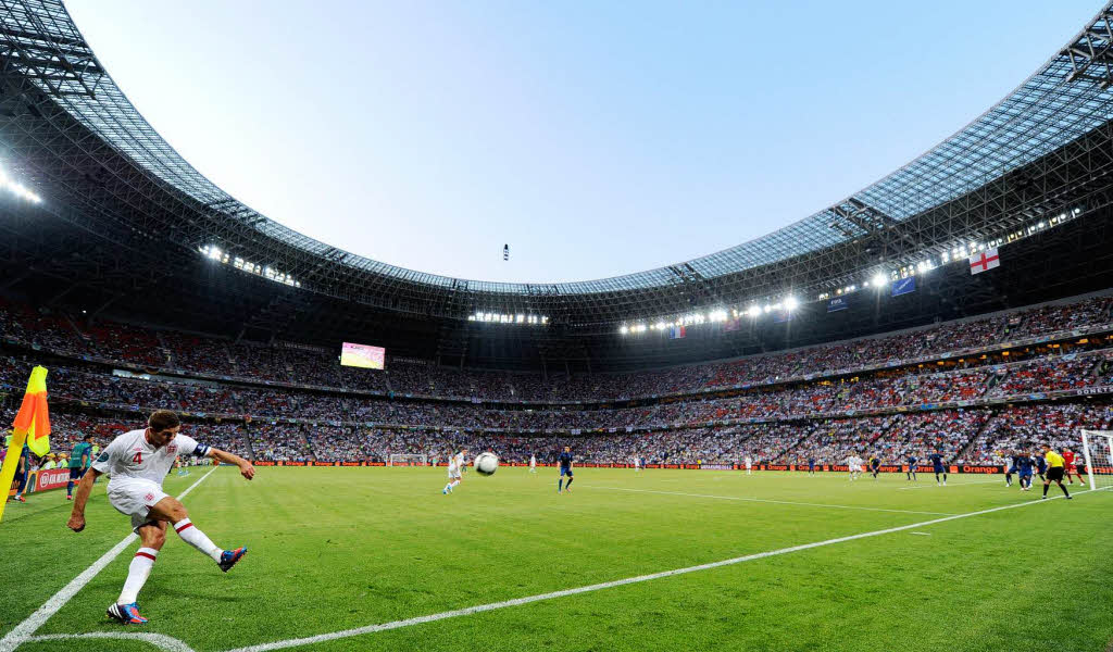 Frankreich und England trennen sich nach mauem Spiel 1:1.