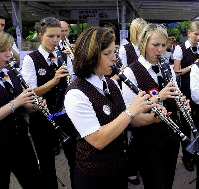 Mit Musik geht es besser &#8211; auch ...chenende wieder Musikanten unterwegs.   | Foto: Knstle