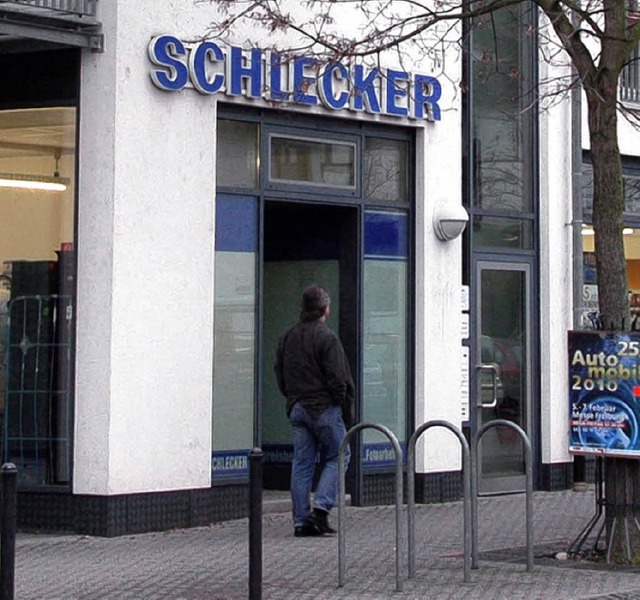 Wenn Schlecker geht, werden die Ladenrume in Efringen-Kirchen frei.   | Foto: langelott