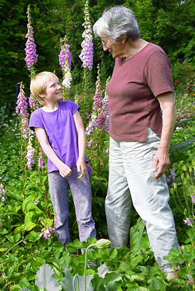 Josepha mit ihrer Oma   | Foto: privat