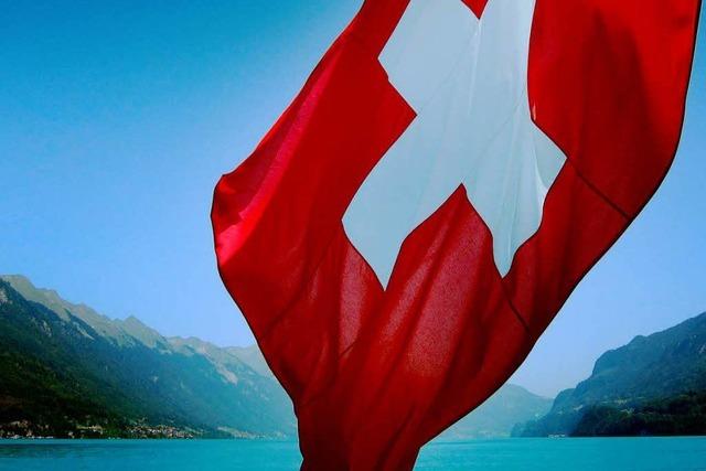 Stimmen die Schweizer bald ber alle Staatsvertrge ab?