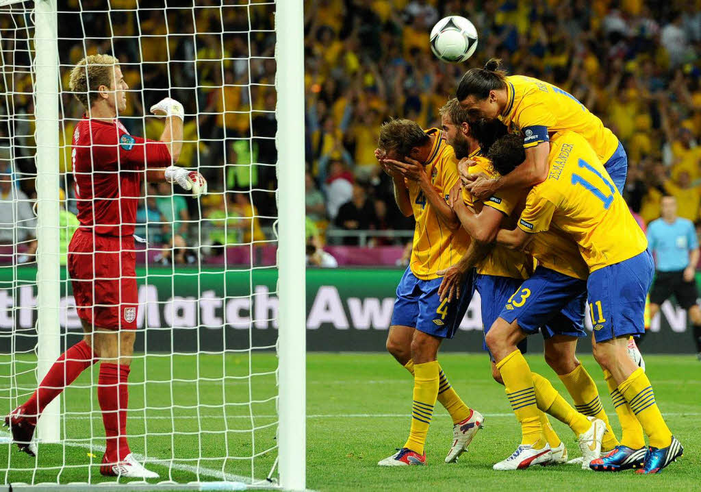 England besiegte Schweden knapp mit 3:2