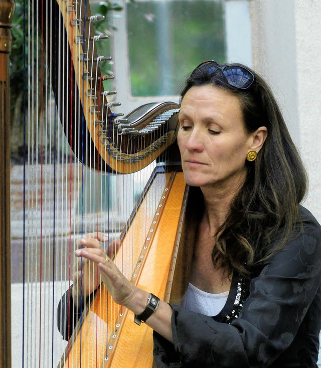 Die Harfenistin Frauke Horn  | Foto: WOLFGANG KUENSTLE               