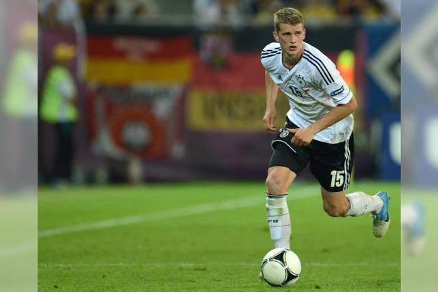 Bender schiet Deutschland ins Viertelfinale – 2:1 gegen Dnemark