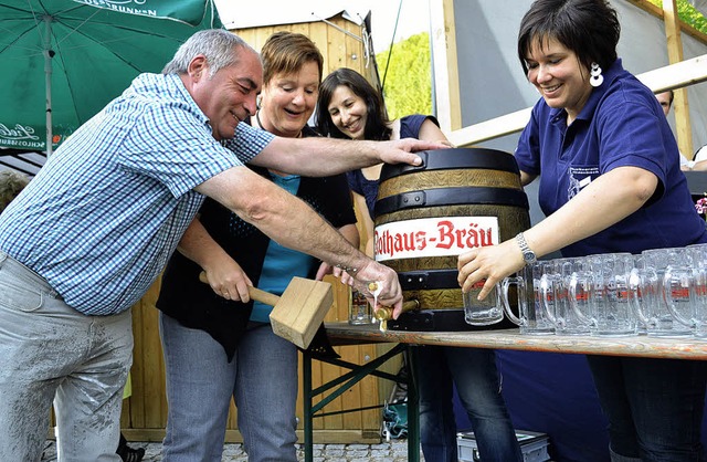 Ganz ohne mnnliche Hilfe ging es beim...prich, Stefanie Bott und Carina Sigg.   | Foto: Paul Berger