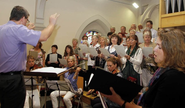 Die Missa in C von Eberlin sang der Kirchenchor beim Patrozinium.   | Foto: heidi fssel