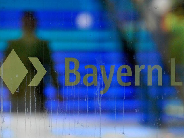 frheren Vor dem Landgericht Mnchen b...ten ehemaligen Vorstand der Bayern-LB.  | Foto: dpa