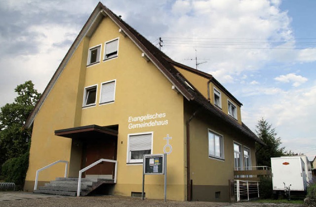 Das evangelische Gemeindehaus in Herbo...m soll bis 2015 einem Neubau weichen.   | Foto: Thilo Bergmann