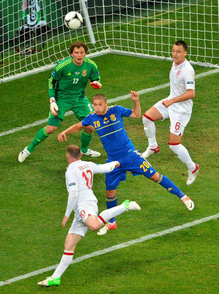 Fotos: England und Ukraine trennen sich 1:0