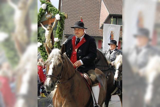 St.-Eulogi-Ritt: 200 Pferde und Tausende Besucher
