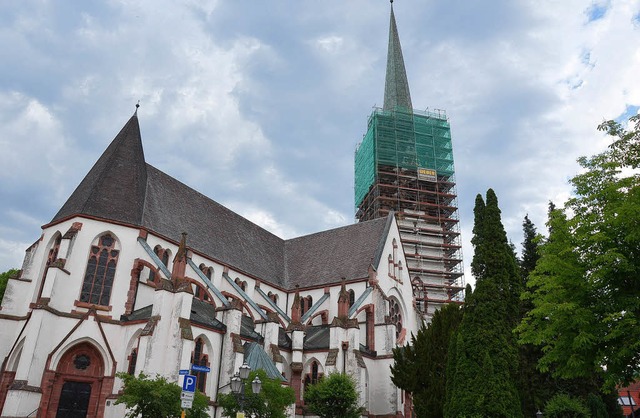 Saniert wird der Turm der katholischen...904 der Grundstein gelegt worden war.   | Foto: Hermann Jacob