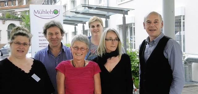 Neue Kpfe im Mhlehof-Team (von  link... Mhlehof-Geschftsfhrer Wolfram Uhl   | Foto: Robert Bergmann