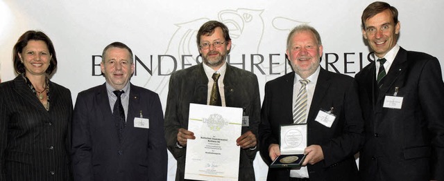 Bundesehrenpreis fr die Badische Staa...nd Max Sachs (von links nach rechts).   | Foto: DLG/Stefan Klarner