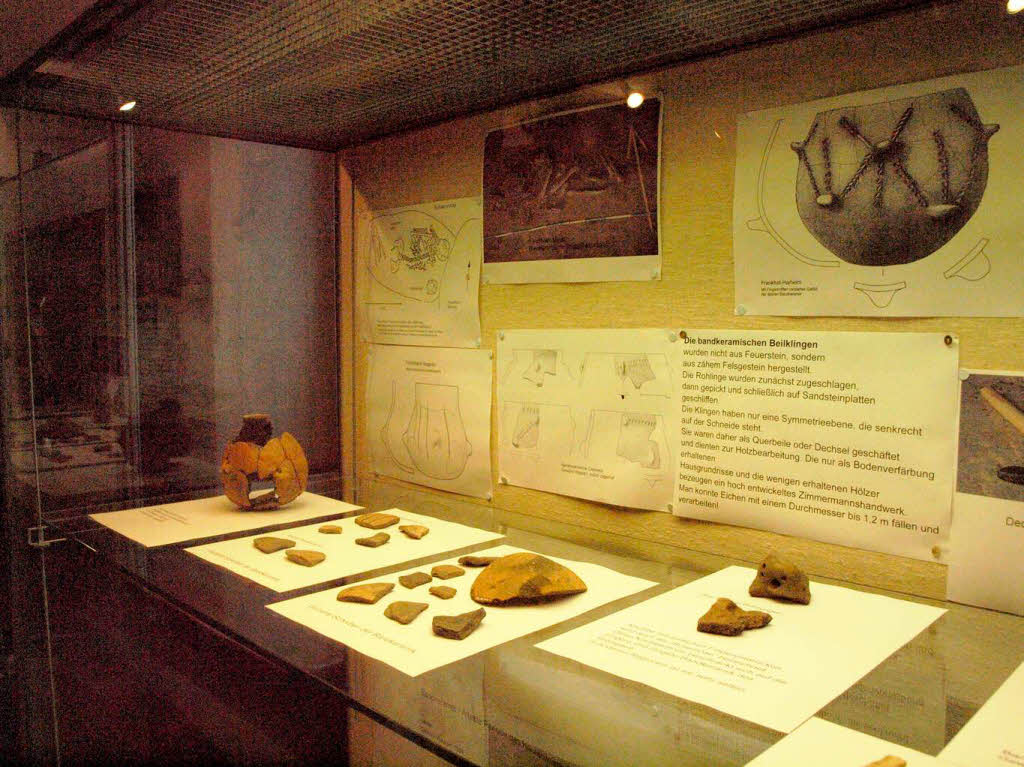 Steinzeitliche Funde in der archologischen Ausstellung im Heimatmuseum.