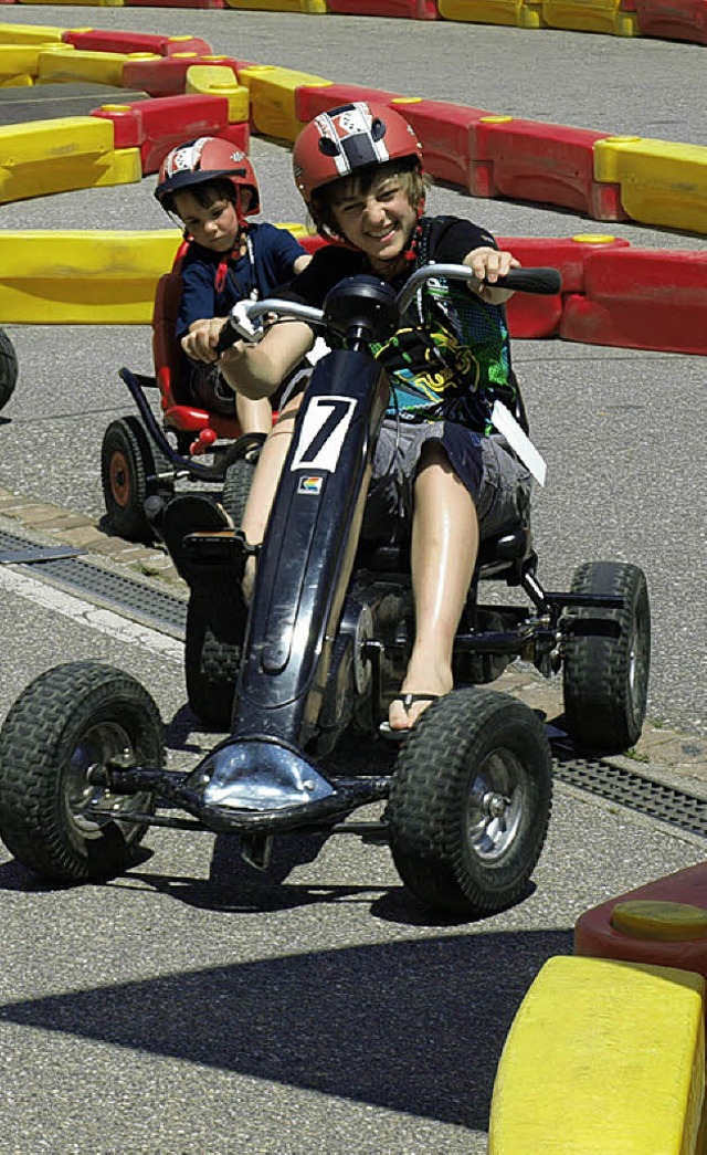 Kettcar fahren frs Katzenhaus: Der Parcours machte  viel Spa   | Foto: Paul Schleer