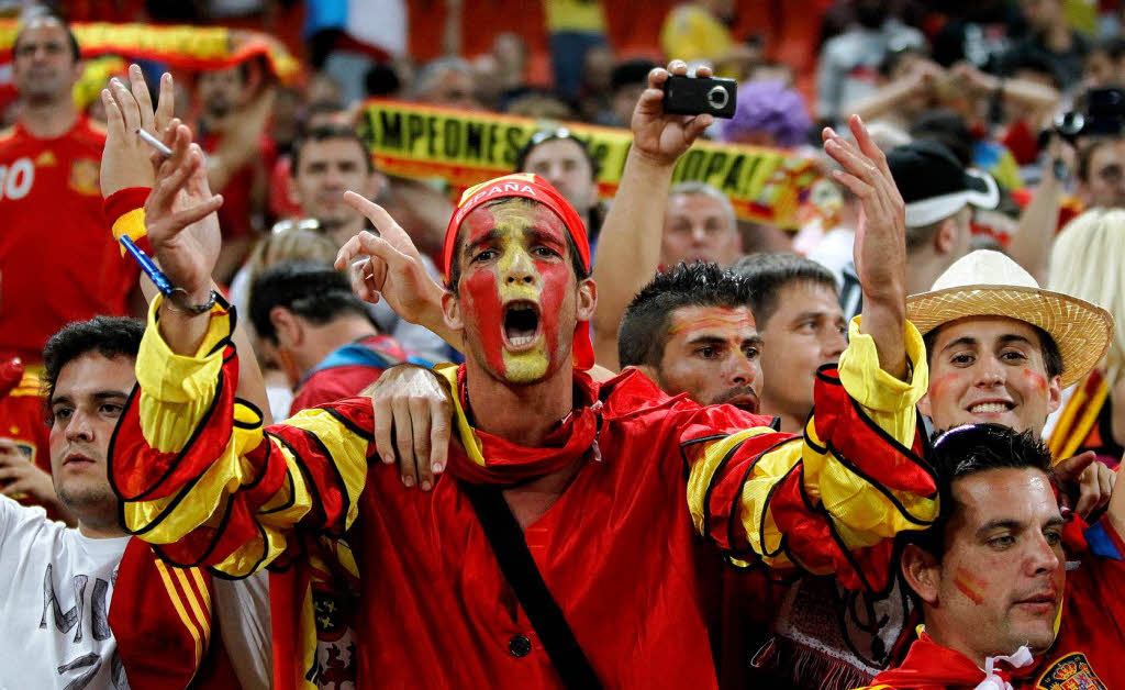 Fotos: Portugal – Spanien trennen sich 4:2 nach Elfmeterschieen<?ZE?>
