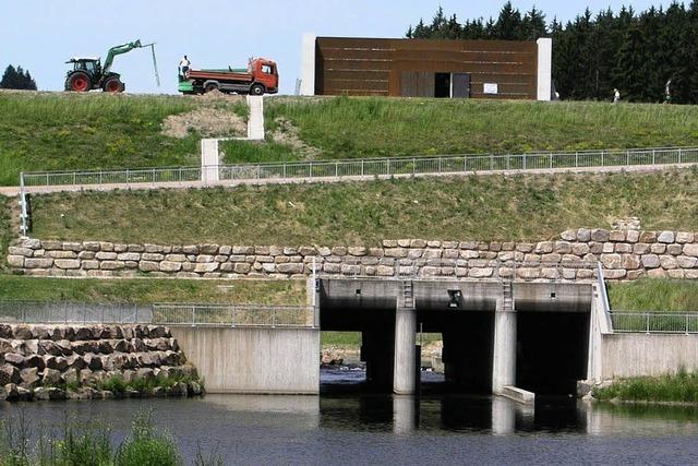 Hochwasser-Rckhaltebecken Wolterdingen wird eingeweiht