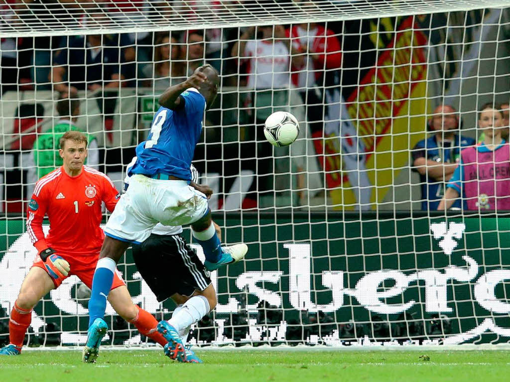 Das 2:0 fr Italien – wieder Mario Balotelli