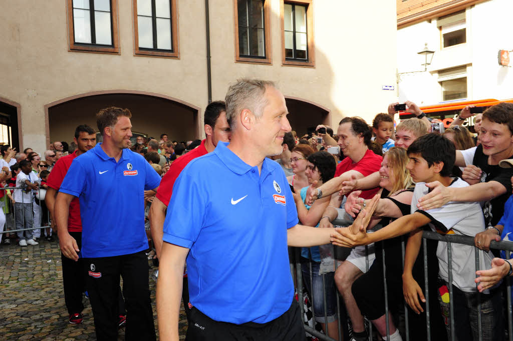 Das Trainerteam: Christian Streich (vorne) u nd Lars Voßler. Das Trainerteam: Christian Streich (vorne) u nd Lars Voßler.