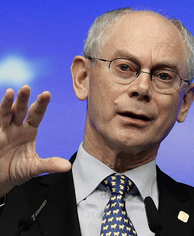 Er soll im Herbst ein Papier fr eine ... vorlegen: EU-Ratsprsident Van Rompuy  | Foto: dpa