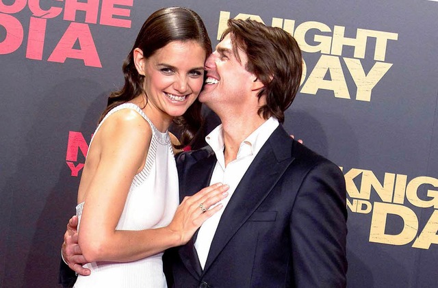 Ein Bild aus besseren Tagen: Katie Holmes hat sich von Tom Cruise getrennt.  | Foto: dpa