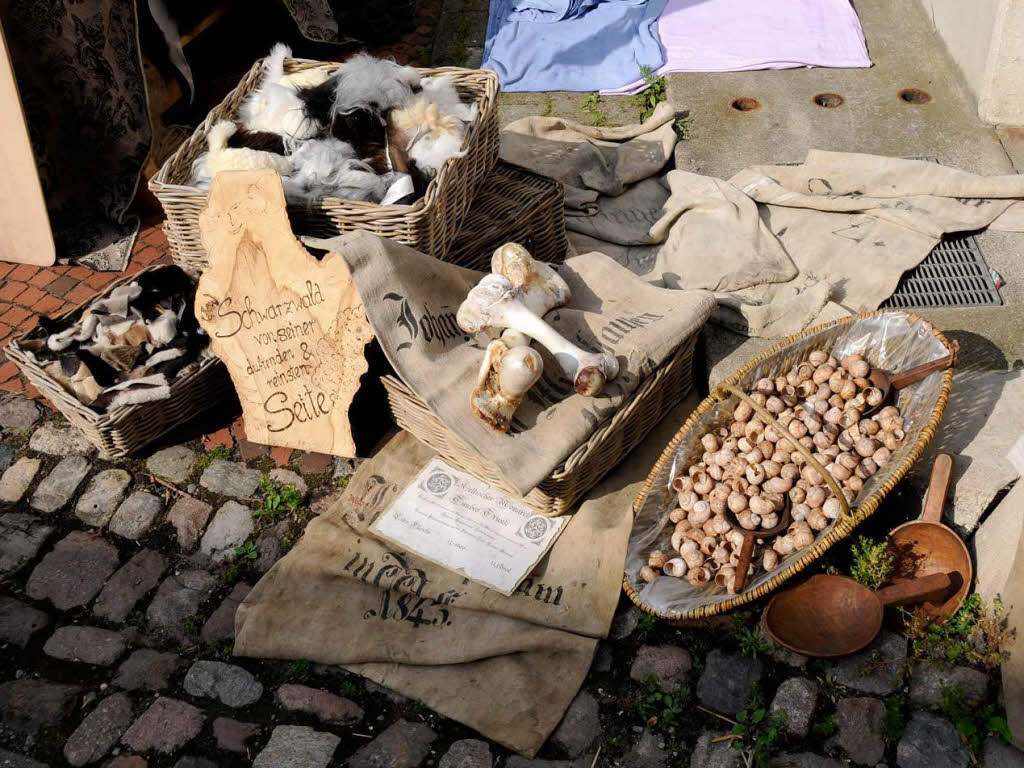 Schneckenhuser durften natrlich nicht im Angebot der Mittelalterlichen Markttage in Sthlingen fehlen.