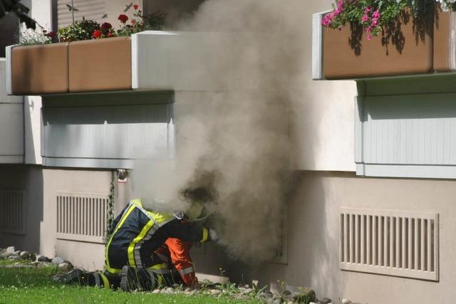 Brand macht Wohnungen unbewohnbar