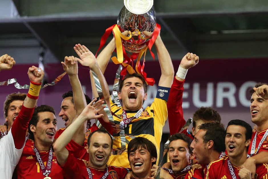 Spanien schafft Titel-Triple (Foto: dpa) Spanien schafft Titel-Triple (Foto: dpa)