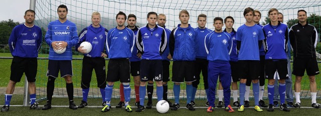 Bekannte Gesichter: Der FC Neustadt ge...fen Dotter (rechts) einen Co-Trainer.   | Foto: bachmann