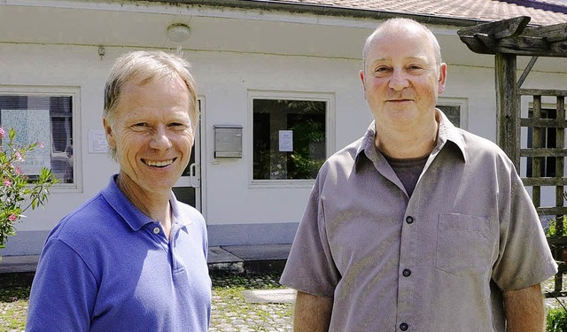 Bernhard Hchst und Gustav Mellert vor...heinfelder Jugend- und Drogen-Beratung  | Foto: Peter Gerigk
