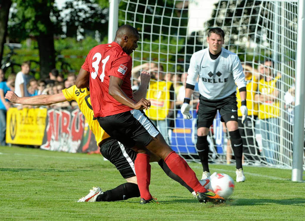 Der SC Freiburg gewinnt das Testspiel beim Landesligisten SC Wyhl mit 6:1.