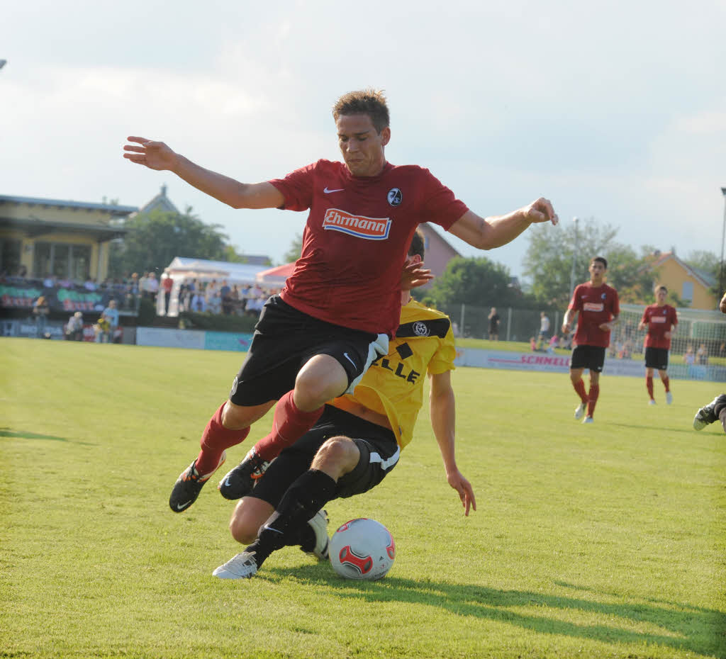 Der SC Freiburg gewinnt das Testspiel beim Landesligisten SC Wyhl mit 6:1.