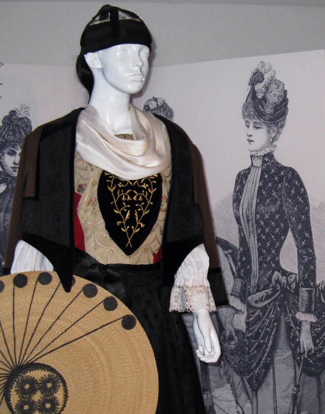 Die Kleidung ist ein Schwerpunkt der A...badische Landleben im 19. Jahrhundert.  | Foto: Dorothee Mller-Barbian