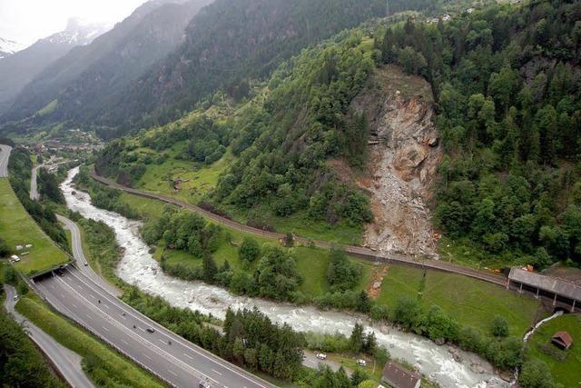 Millionenschaden nach Gotthard-Felssturz