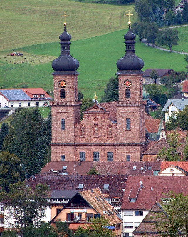 Die Barockkirche St. Peter: Wer zuknf...achen will, muss mehr Kurtaxe zahlen.   | Foto: Markus Donner