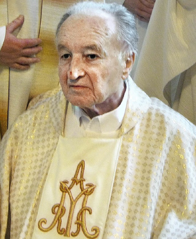 Pfarrer Franz Kern bei seinem diamantenen Priesterjubilum im Juli 2010   | Foto: BZ-Archiv/Freyer