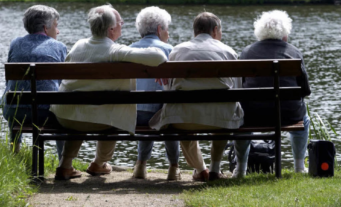 Seniorenräte sind  Interessenvertreter...en sich in ihrer Umgebung wohlfühlen.   | Foto: dapd
