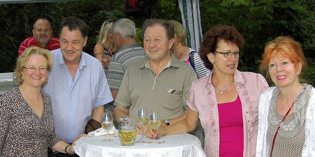 Sabine Hartmann-Mller, Dieter Maier, ...ri-Fescht der Hertener CDU gut gehen.   | Foto: Heinz Vollmar