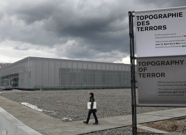 Ein Schuppen fr die Tter: Das 2010 erffnete Dokumentationszentrum    | Foto: dpa