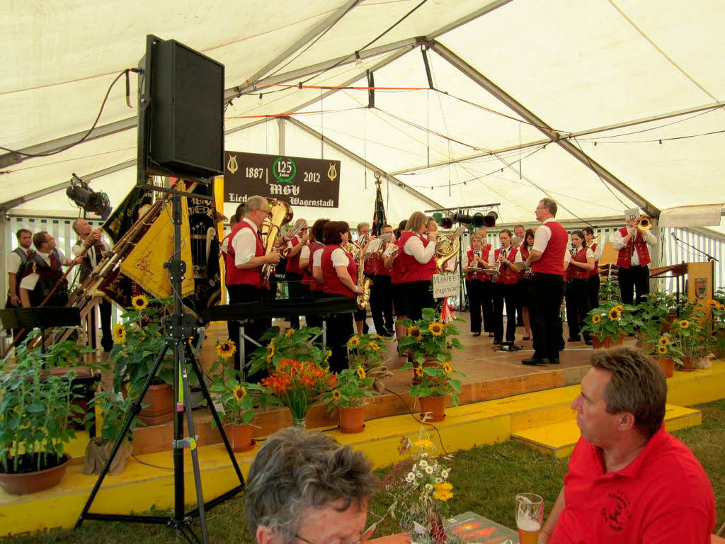 Musikverein Wagenstadt spielt zum Auftakt des Freundschaftssingens am Festsonntag