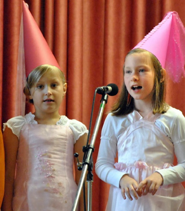 Die singenden Burgfrulein des Ritter Rost.   | Foto: Ralph Fautz