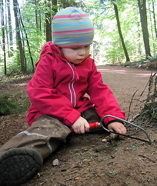 Ein Waldzimmer haben sich die Kinder des Hgelberger Kindergartens gebaut.   | Foto: Vera Winter