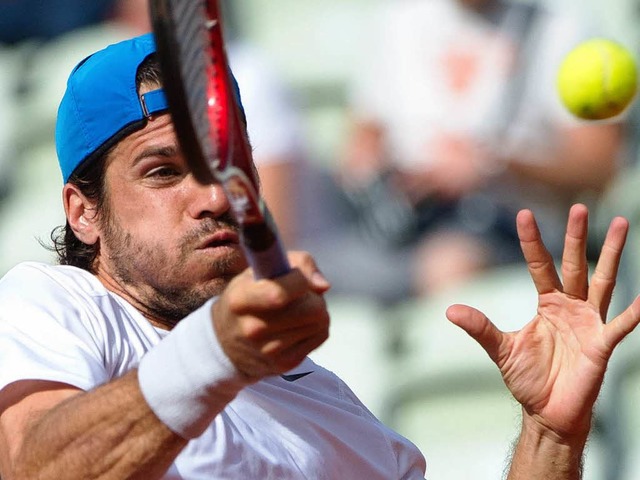 Einer, der beim Tennis immer noch kraftvoll zuschlagen kann: Thomas Haas.   | Foto: dpa