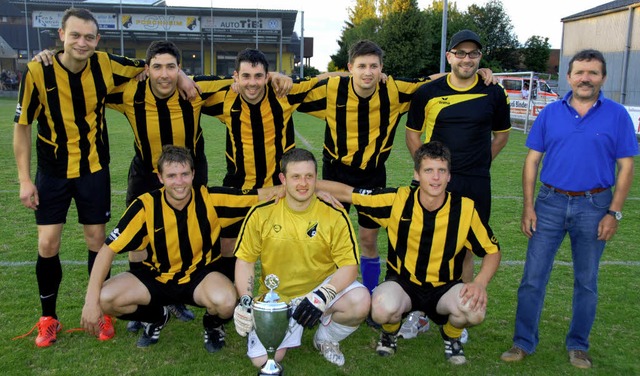 Die Kicker des Hodumi-Club wurden Sieg...im Rahmen der Forchheimer Sportwoche.   | Foto: Roland Vitt