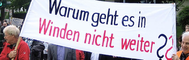 160 Personen demonstrierten am Sonntag... (SPD) sowie Landrat Hanno Hurth teil.  | Foto: Thomas Steimer