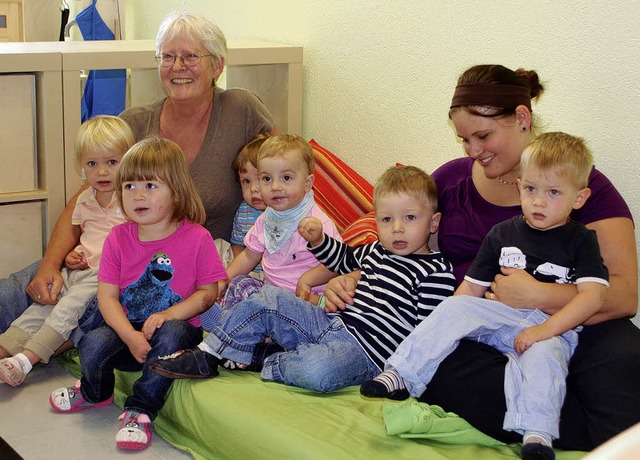 Die Kinder und Erzieherinnen der Krabb...n   Rume der Einrichtung in Burkheim.  | Foto: benjamin bohn