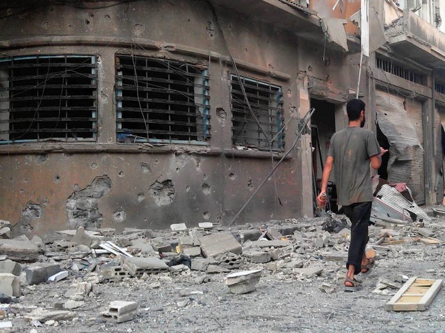 Homs ist bereits eine zerstrte Stadt....rf Tremseh ein Massaker gegeben haben.  | Foto: AFP