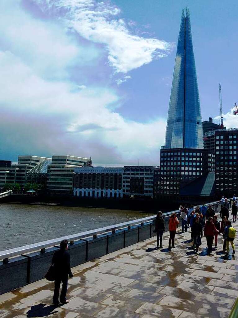 Da ist sie ja: Die „Scherbe“, der neuste Hhepunkt in Londons Skyline. Mit fast 310 Metern   der hchste Wolkenkratzer Europas.