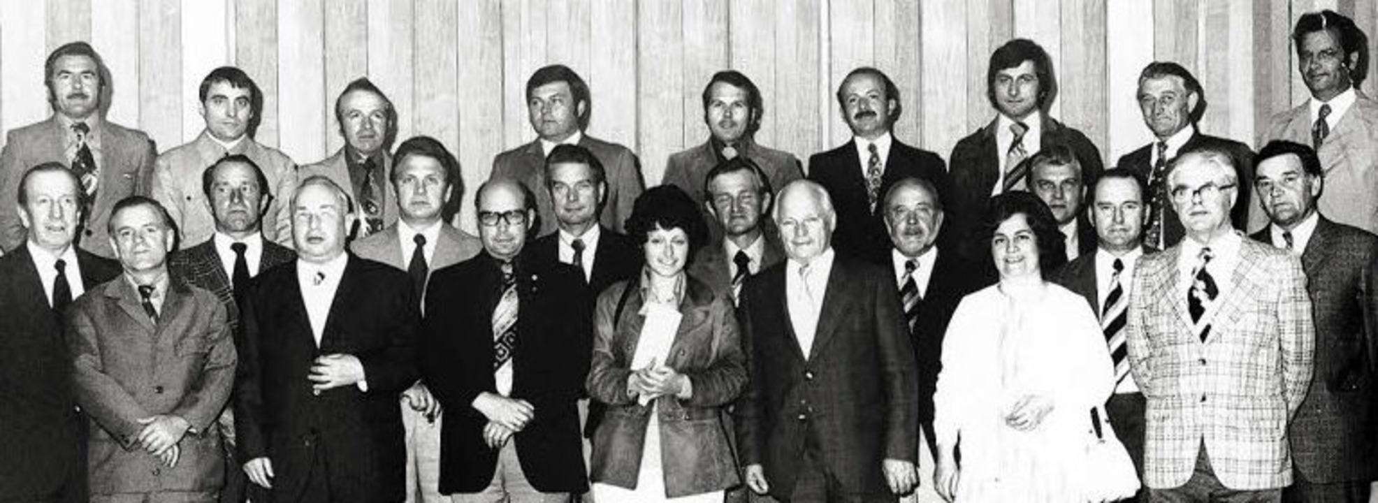 Der erste gewhlte Gesamt-Gemeinderat ...hlen Karl Haas und Robert Dggelmann.   | Foto: BildQuelle: Klem